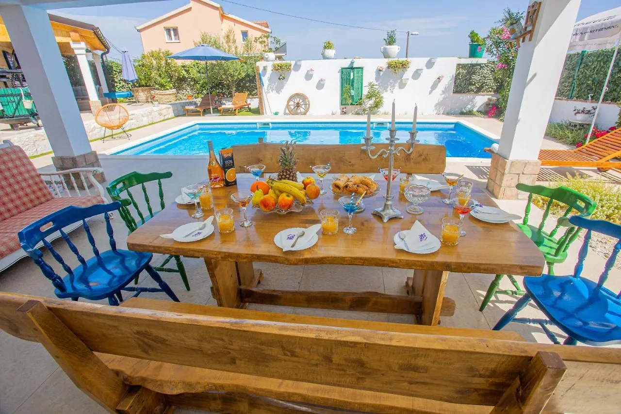 Villa Marela With Heated Swimming Pool Trogir