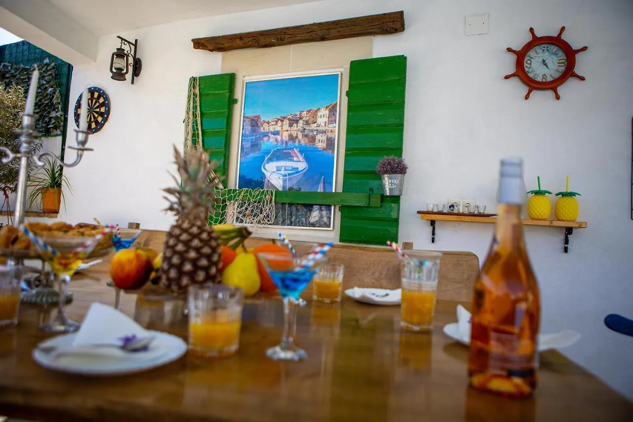 Villa Marela With Heated Swimming Pool Trogir